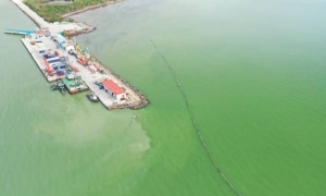 Todo listo en Batabanó para empezar el dragado del puerto