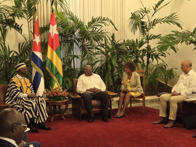 Valdez Mesa y Robert Dussey