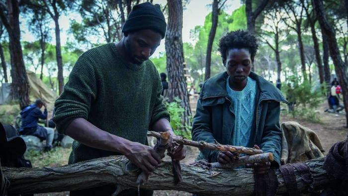 Fotograma de El Salto.