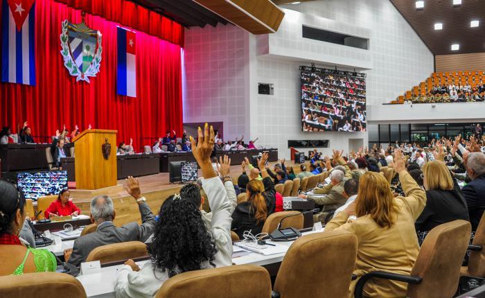 Cuarto Periodo Ordinario de Sesiones de la X Legislatura del Parlamento