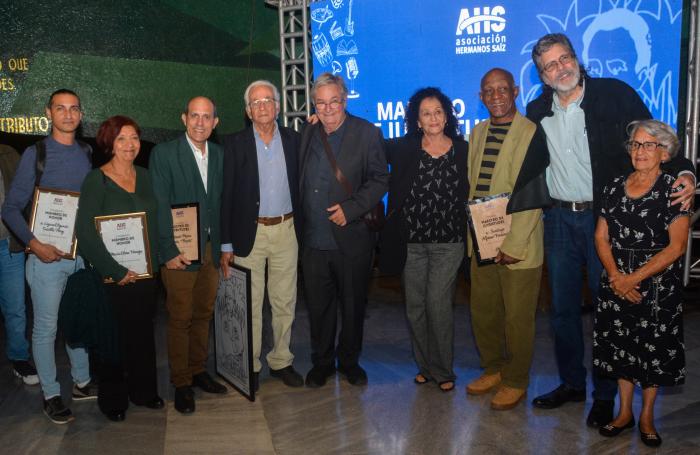 De los artistas distinguidos se resaltó, durante el acto, su compromiso con la labor creativa y con la nación. foto: Juvenal Balán	
