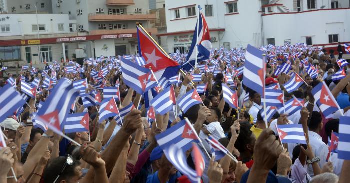 Marcha del pueblo combatiente encabezada por el General de Ejército Raúl Castro Ruz, líder de la Revolución cubana y Miguel Díaz-Canel