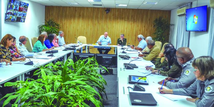 Reunión de Enfrentamiento al delito presidida por el Primer Ministro Manuel Marrero Cruz