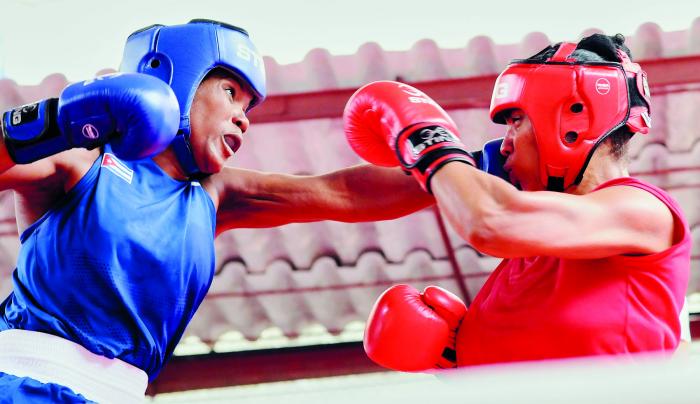Estarán Yoana Rodríguez (azul) y Dayira Mesa (rojo) serán mundialistas. Foto: Endrys Correa Vaillant 
