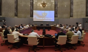 Este Programa de Gobierno está compuesto por objetivos, proyecciones, acciones, indicadores y metas, cronograma con fechas de cumplimiento y responsables. foto: Estudios Revolución	