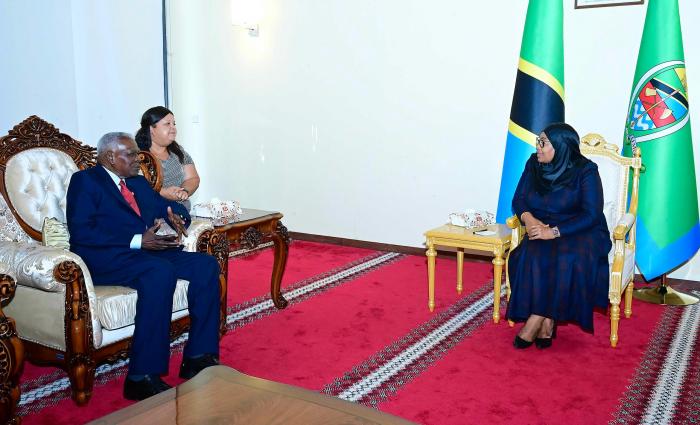 Presidenta de la  República Unida  de Tanzania 