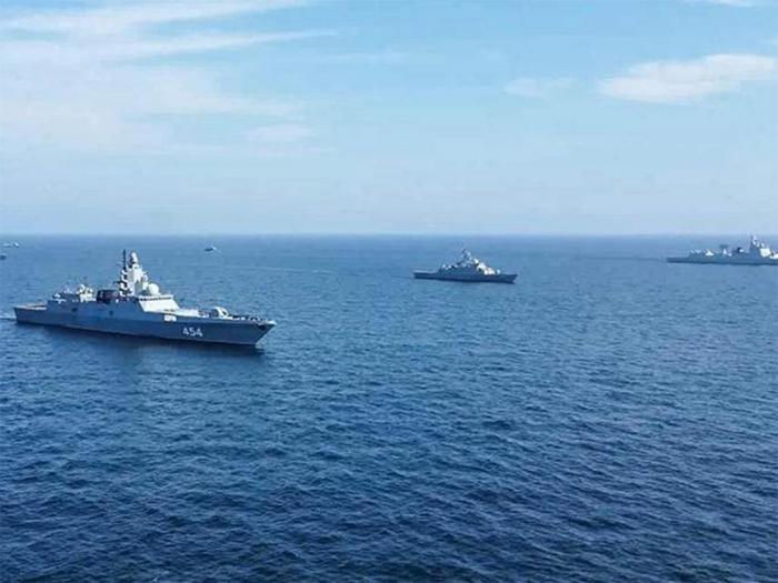 Rusia Ejercicio Naval