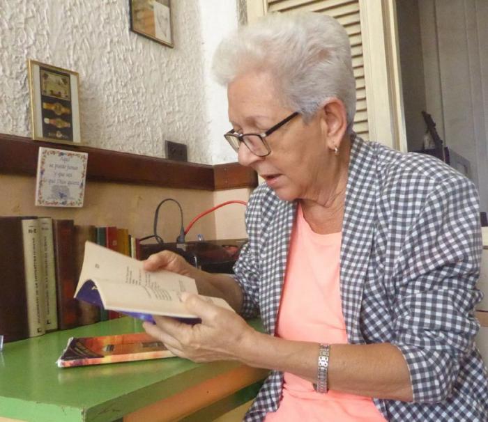 Mireya Piñeiro: «El asombro es la sustancia de la poesía». FOTO DEL AUTOR
