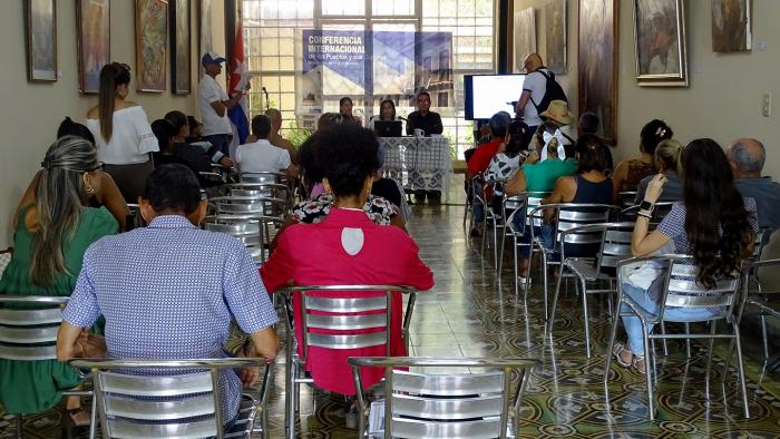 El evento está dirigido también a proponer alternativas para respaldar la conservación y salvaguarda del patrimonio material, inmaterial, cultural e histórico de la nación. Conferencia Internacional de los Pueblos y sus Culturas