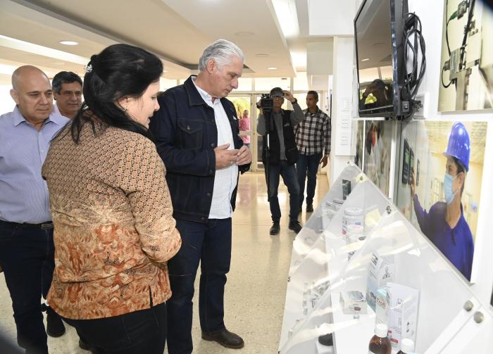 El Centro Nacional de Biopreparados (BioCen) se ha consolidado como una de las principales fábricas
dentro del entramado de la industria biofarmacéutica cubana. FOTO: ESTUDIOS REVOLUCIÓN