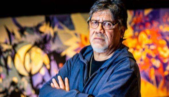 El escritor Luis Sepúlveda: «Siempre he seguido defendiendo lo que son mis principios». FOTO: institutonacional.cl