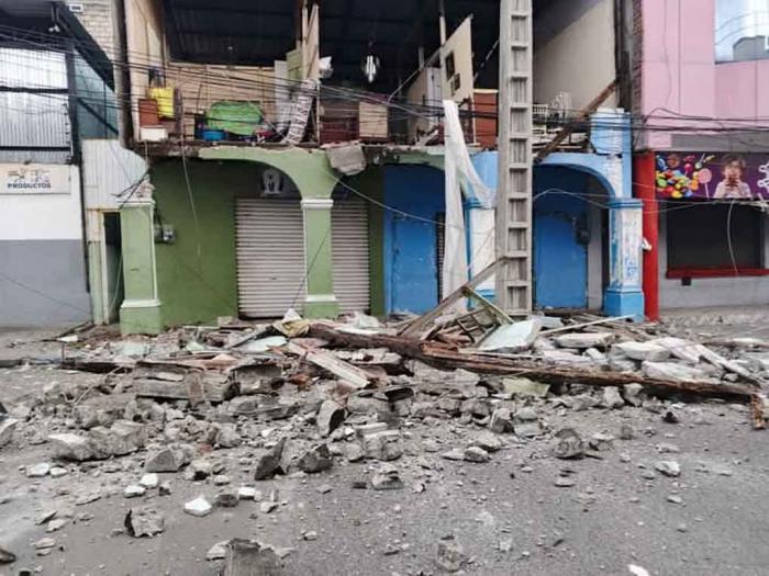 Fuerte sismo en la costa norte de Ecuador