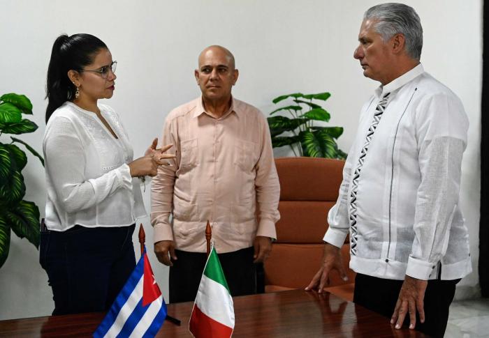 Rangel Gracida destacó el acompañamiento constante entre Cuba y México. FOTO: ESTUDIOS REVOLUCIÓN