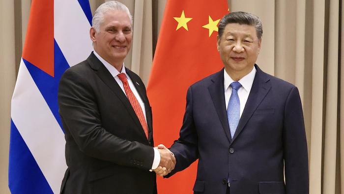 Xi Jinping y Miguel Díaz-Canel