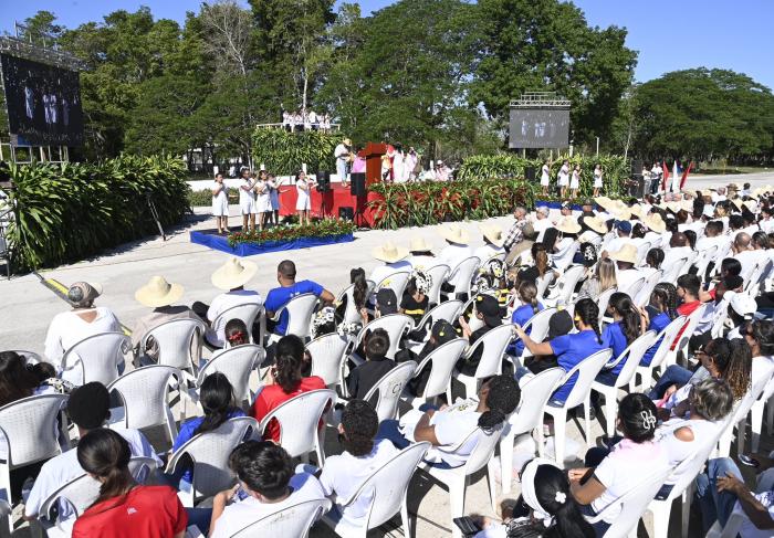 acto nacional por el aniversario 130