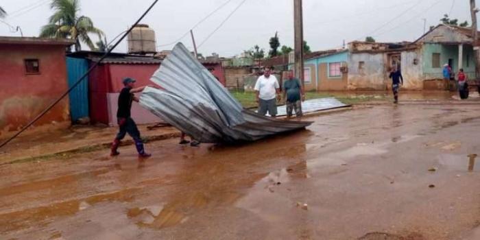 Viviendas afectadas por tornado en Alquízar