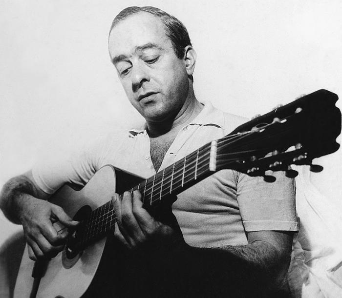 El cancionero popular brasileño le debe varios de sus temas cimeros a Vinicius de Moraes.
FOTO TOMADA DE VINICIUSDEMORAES.COM.BR