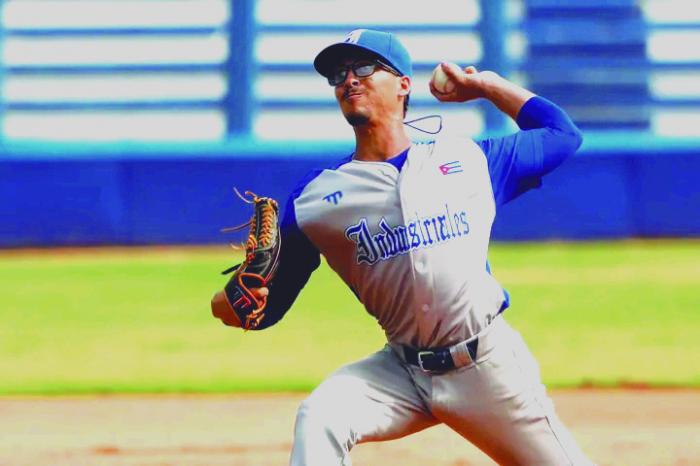 Lee Andy Plumas firmó una gran temporada. Foto tomada de jit