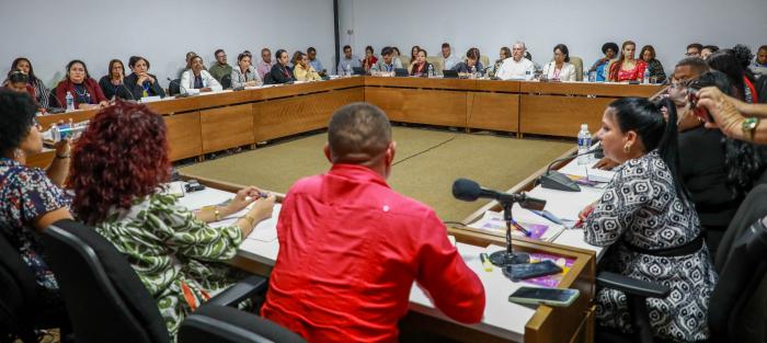 Quinto Periódo ordinario de sesiones de la X legislatura, Palacio de Convenciones, Comisión la juventud, la niñez y la mujer, con la presencia del Presidente Miguel Díaz Canel Bermúdez
