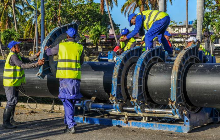 Importante obra de recursos hidráulicos en ejecución en la Avenida Boyeros