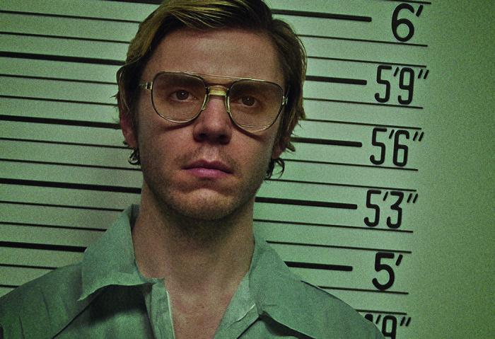 Monstruo: la historia de Jeffrey Dahmer, estreno en la Televisión Cubana.
