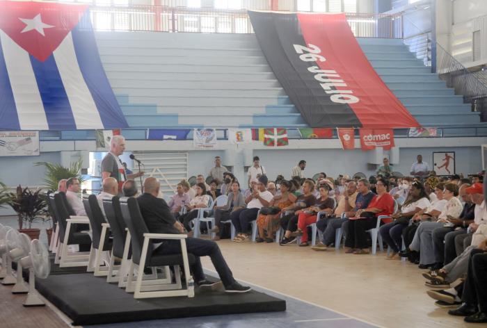 Encuentro de solidaridad presidido por Miguel Díaz-Canel Bermúdez, Primer Secretario del Pasrtido y Presidente de la República; Roberto Morales Ojeda
