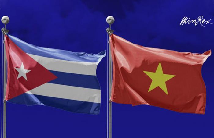 Felicita Vietnam a Cuba