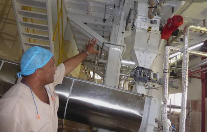 La nueva tecnología de la industria sigue muy lejos de saciar su demanda de materia prima.
FOTO DEL AUTOR