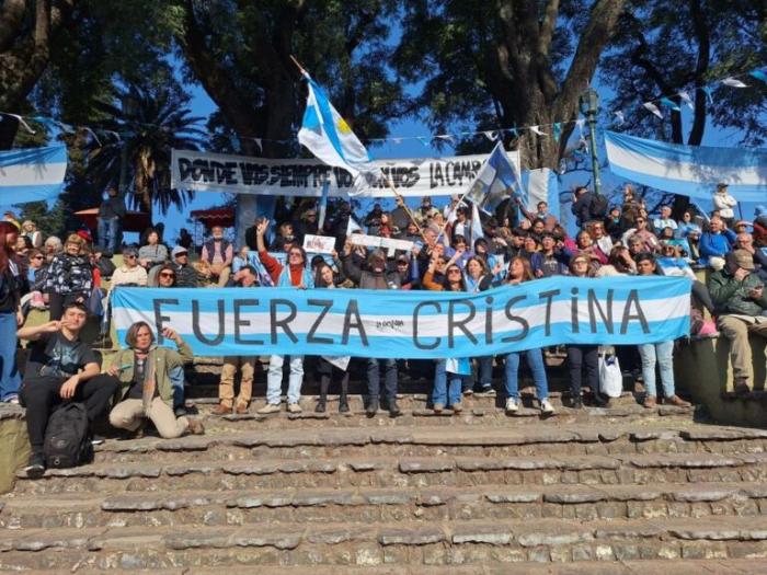 argentina.