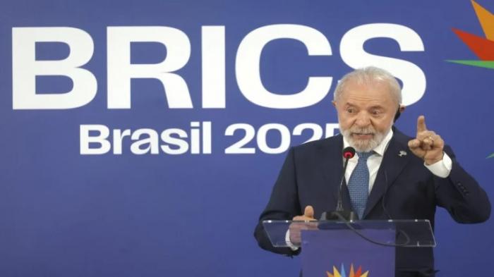  Lula.
