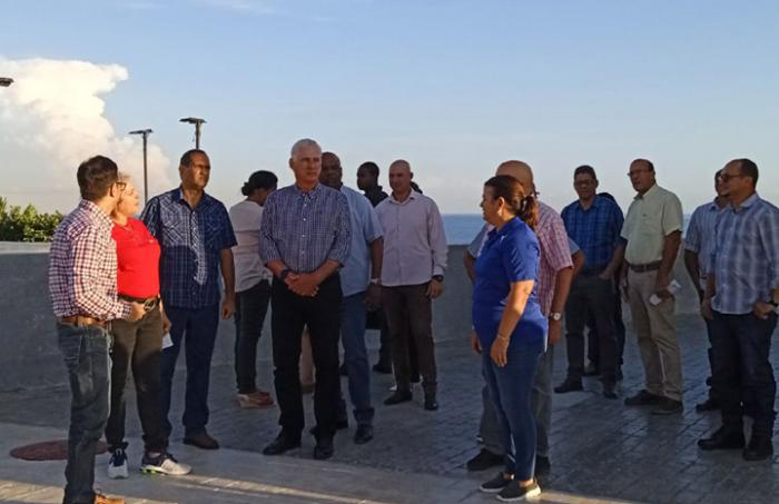 Continúa Díaz-Canel visita de trabajo en La Habana 