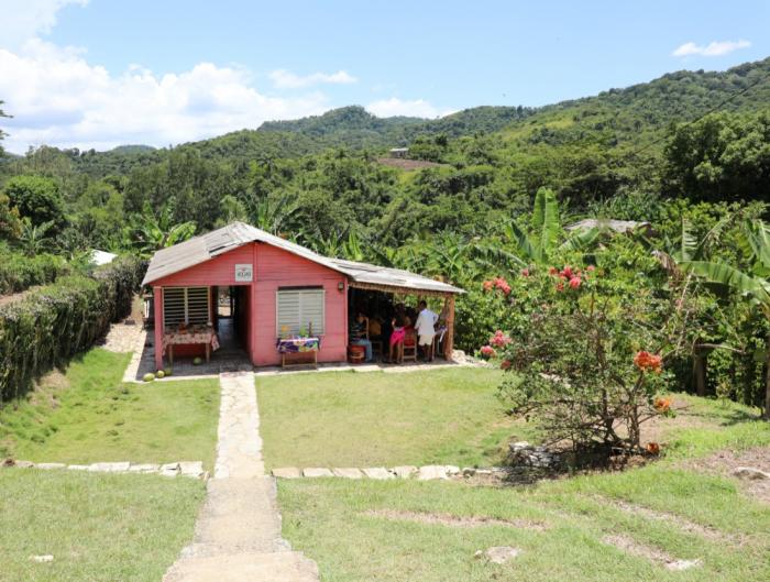 Hogar de Alimentación Comunitaria, Caimanera