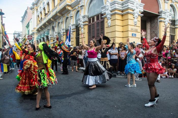 Una representación del Carnaval de Barranquilla, a cargo de Palma Africana. foto: Sonia Teresa Almaguer