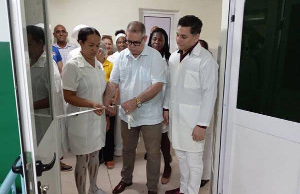 Reinaugurada sala de obstetricia