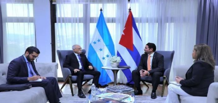 Cuba y Honduras