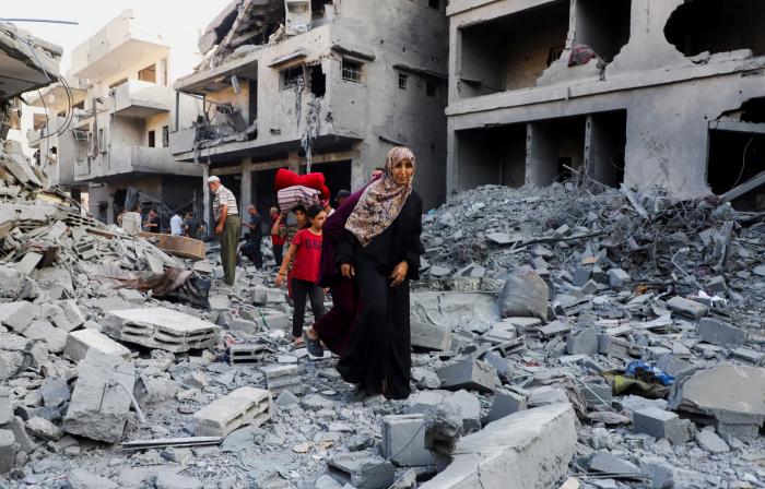 En contra de la opinión internacional, la potencia del Norte mantiene sus oídos sordos ante el grito de Palestina por la crisis humanitaria. FOTO: REUTERS