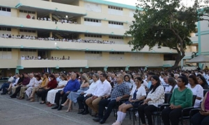 Encabeza Primer Ministro acto por el inicio del curso escolar 