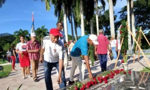 Homenaje Almeida