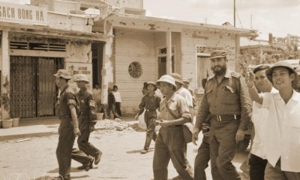 Fidel recorre Dong Ha. Foto: vna