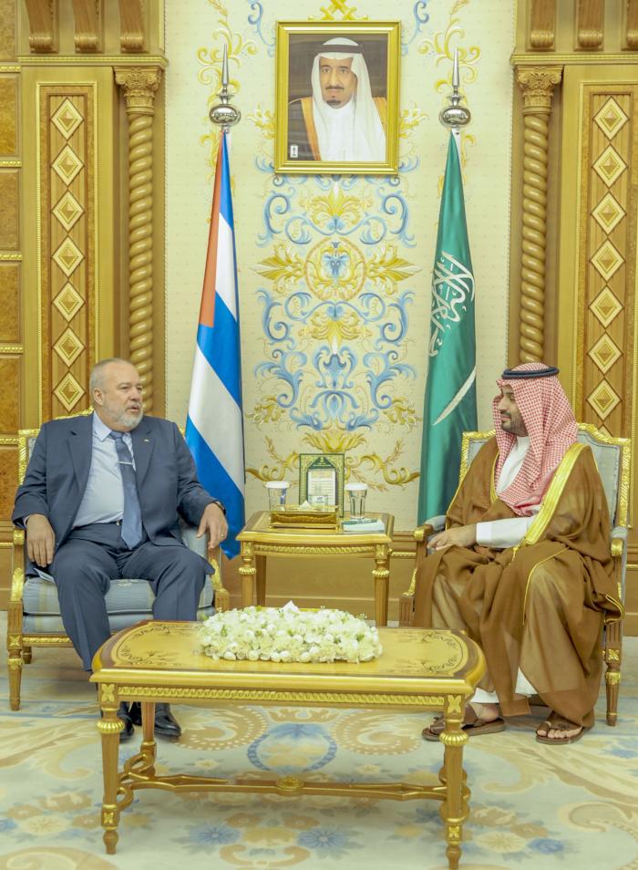 Marrero Cruz, en su visita al Reino de Arabia Saudí, fue recibido por su Alteza Real el Príncipe heredero Mohamed bin Salman. foto: Estudios Revolución