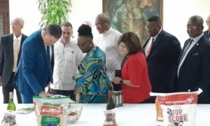 Cuba y Namibia 