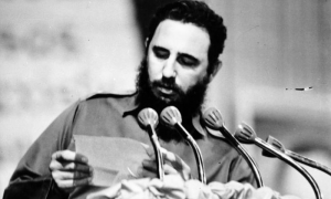 Fidel, lee la carta de despedida del Ch