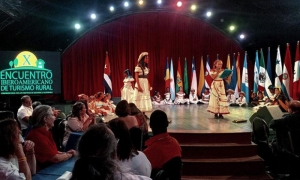 turismo-clausura