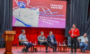 Este evento constituye una oportunidad para consolidar los vínculos entre la teoría y la práctica y construir saberes compartidos. FOTOS: JOSÉ M. CORREA