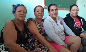 De izquierda a derecha: Yolenni, Roselvis, Xiomara y Yanet