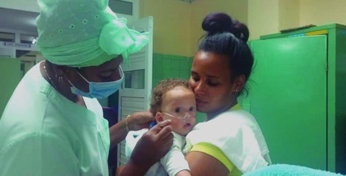 Tal vez, dentro de unos años, Aslan conozca la historia de quienes corrieron todo el riesgo por salvarlo. 
foto del autor