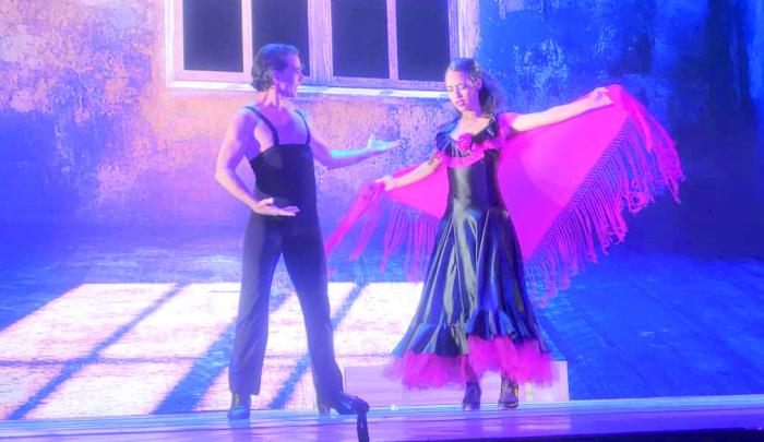 Salas repletas y largas ovaciones va cosechando en China la nueva obra del Ballet Español de Cuba. Foto del autor