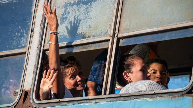 Evacuados Huracán Melissa