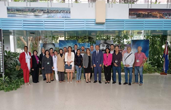 Inauguran nuevo laboratorio