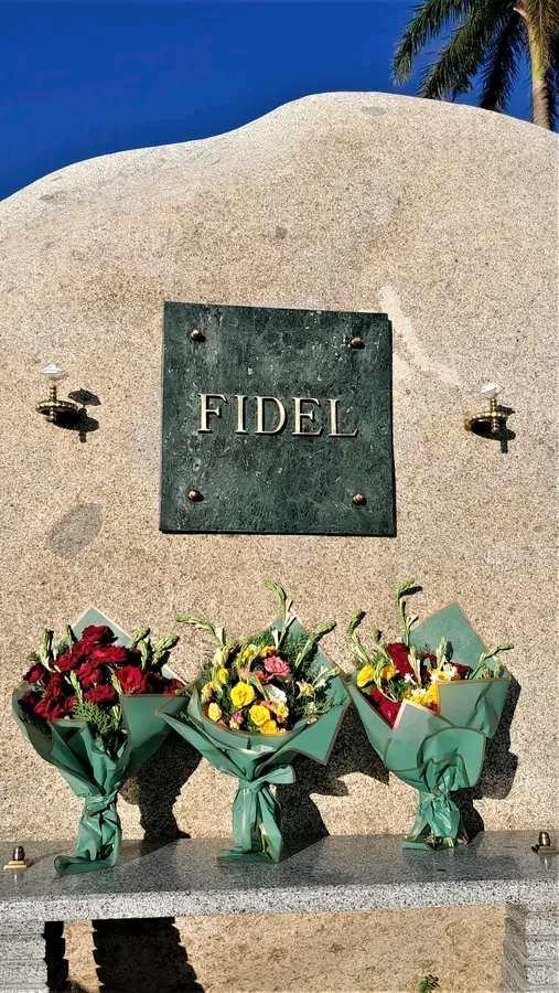 El homenaje a Fidel no faltó en Santiago 